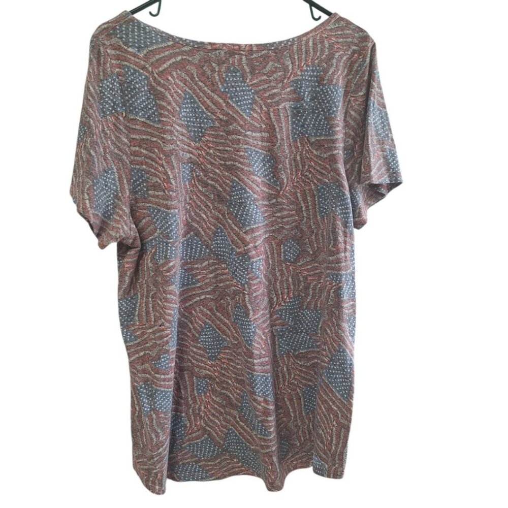 Lularoe Flag Tee Shirt Womens Plus Size 2XL Faded Style Short Sleeve - Picture 2 of 8